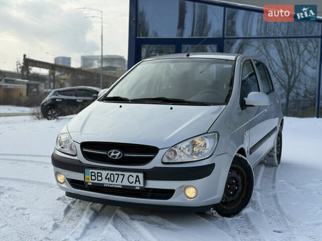 Сірий Хендай Гетц, об'ємом двигуна 1.4 л та пробігом 137 тис. км за 5399 $, фото 1 на Automoto.ua