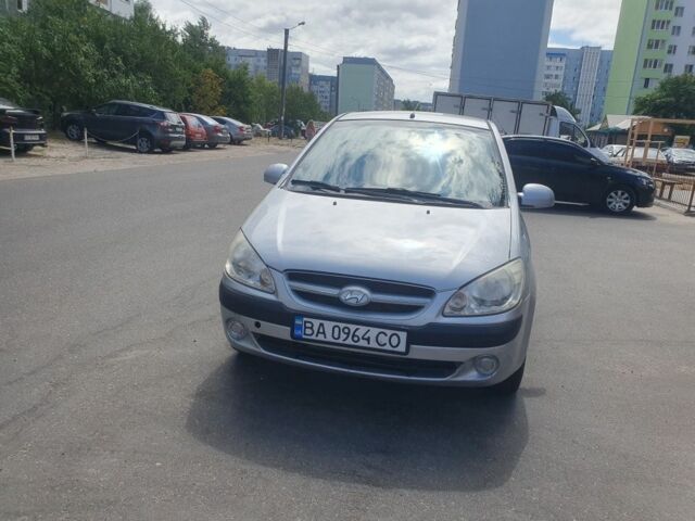 Серый Хендай Гетц, объемом двигателя 0 л и пробегом 223 тыс. км за 4000 $, фото 1 на Automoto.ua