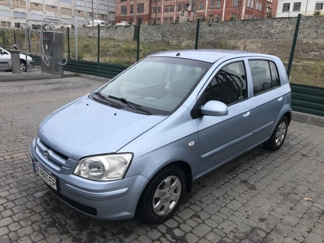 Синий Хендай Гетц, объемом двигателя 1.1 л и пробегом 300 тыс. км за 3500 $, фото 1 на Automoto.ua