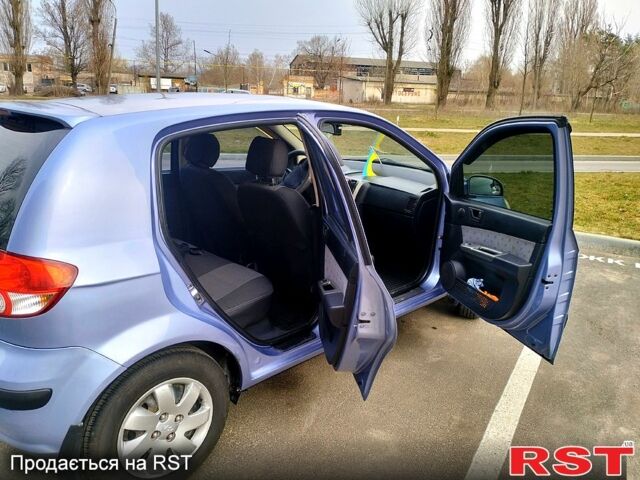 Синий Хендай Гетц, объемом двигателя 1.3 л и пробегом 268 тыс. км за 3700 $, фото 1 на Automoto.ua