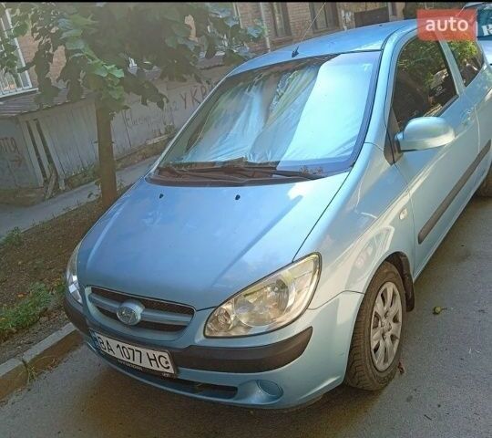 Синий Хендай Гетц, объемом двигателя 1.1 л и пробегом 2 тыс. км за 3513 $, фото 1 на Automoto.ua