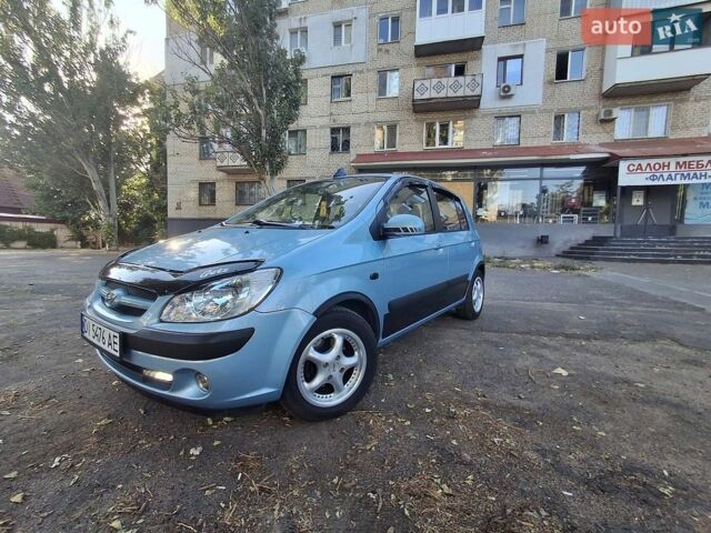 Синий Хендай Гетц, объемом двигателя 1.4 л и пробегом 227 тыс. км за 4000 $, фото 1 на Automoto.ua