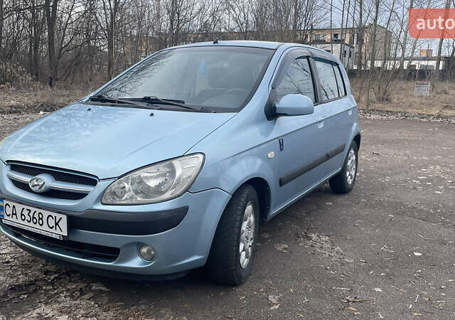 Синий Хендай Гетц, объемом двигателя 1.49 л и пробегом 230 тыс. км за 4000 $, фото 1 на Automoto.ua