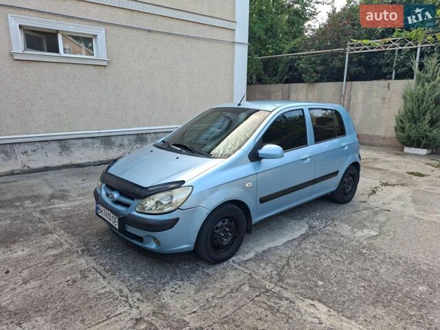 Синий Хендай Гетц, объемом двигателя 1.4 л и пробегом 308 тыс. км за 3200 $, фото 1 на Automoto.ua