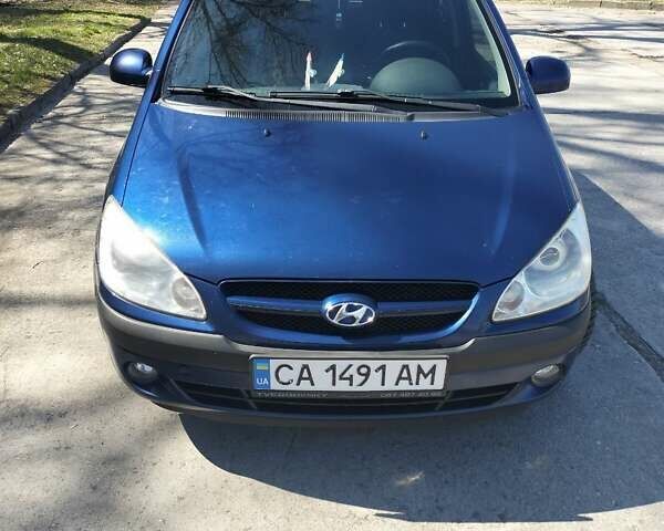 Синий Хендай Гетц, объемом двигателя 1.6 л и пробегом 302 тыс. км за 4900 $, фото 1 на Automoto.ua