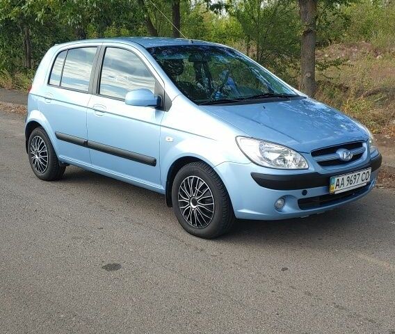 Синий Хендай Гетц, объемом двигателя 1.3 л и пробегом 177 тыс. км за 4800 $, фото 1 на Automoto.ua