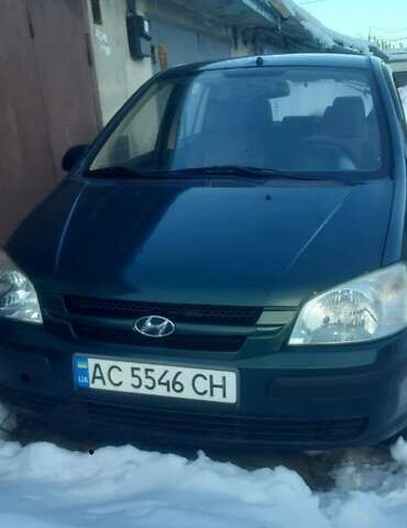 Зеленый Хендай Гетц, объемом двигателя 1.4 л и пробегом 200 тыс. км за 2950 $, фото 1 на Automoto.ua