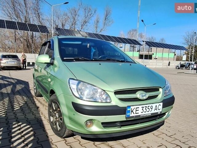 Зеленый Хендай Гетц, объемом двигателя 1.4 л и пробегом 248 тыс. км за 4100 $, фото 1 на Automoto.ua