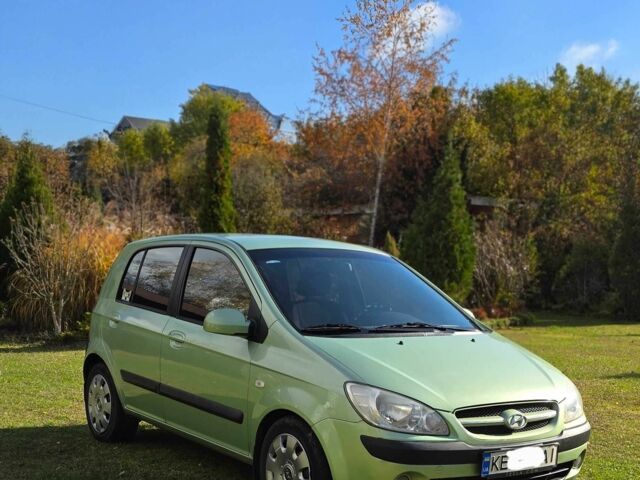 Зеленый Хендай Гетц, объемом двигателя 1.4 л и пробегом 162 тыс. км за 6000 $, фото 1 на Automoto.ua