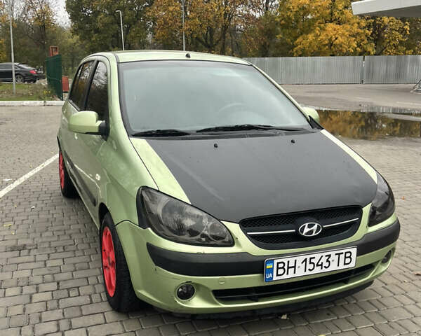 Зеленый Хендай Гетц, объемом двигателя 1.4 л и пробегом 165 тыс. км за 3400 $, фото 1 на Automoto.ua