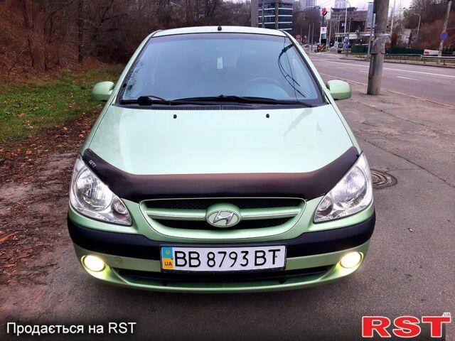 Зеленый Хендай Гетц, объемом двигателя 1.4 л и пробегом 218 тыс. км за 3600 $, фото 1 на Automoto.ua