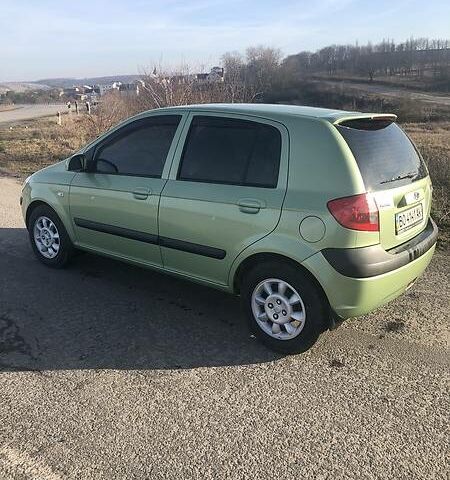 Зеленый Хендай Гетц, объемом двигателя 1.4 л и пробегом 113 тыс. км за 6500 $, фото 1 на Automoto.ua