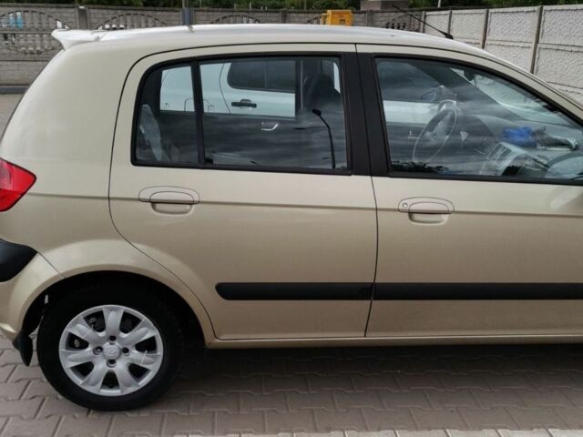 Зеленый Хендай Гетц, объемом двигателя 0 л и пробегом 212 тыс. км за 3900 $, фото 1 на Automoto.ua