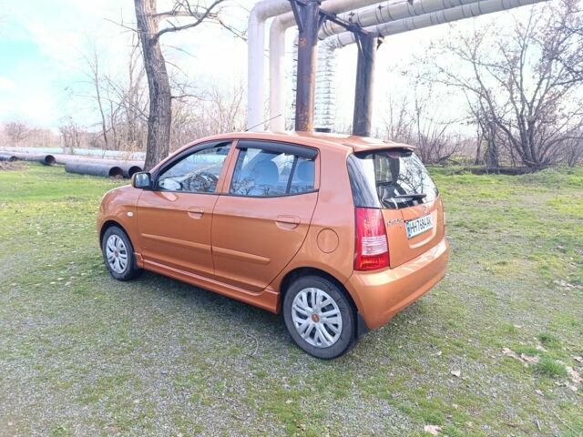 Помаранчевий Хендай Гетц, об'ємом двигуна 1.1 л та пробігом 188 тис. км за 4400 $, фото 1 на Automoto.ua