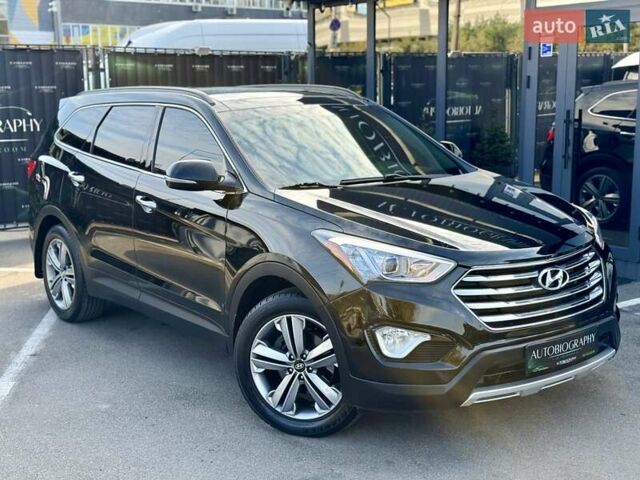 Чорний Хендай Гранд Санта Фє, об'ємом двигуна 3.3 л та пробігом 248 тис. км за 16900 $, фото 1 на Automoto.ua