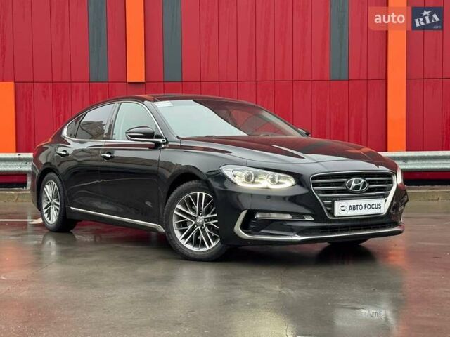 Чорний Хендай Грандер, об'ємом двигуна 3 л та пробігом 233 тис. км за 16990 $, фото 1 на Automoto.ua