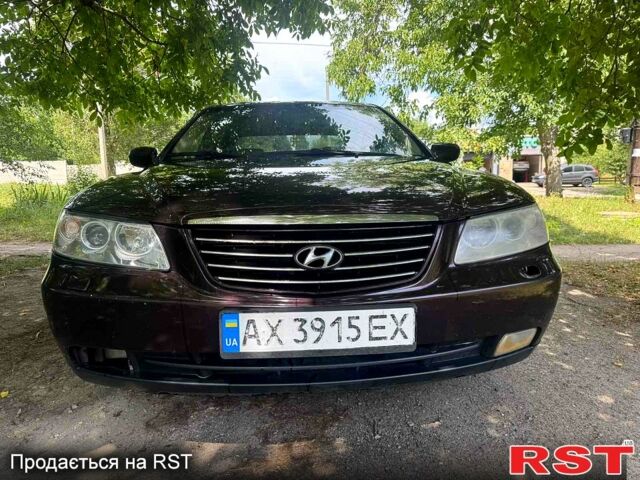 Коричневый Хендай Грандер, объемом двигателя 3.3 л и пробегом 275 тыс. км за 5500 $, фото 1 на Automoto.ua