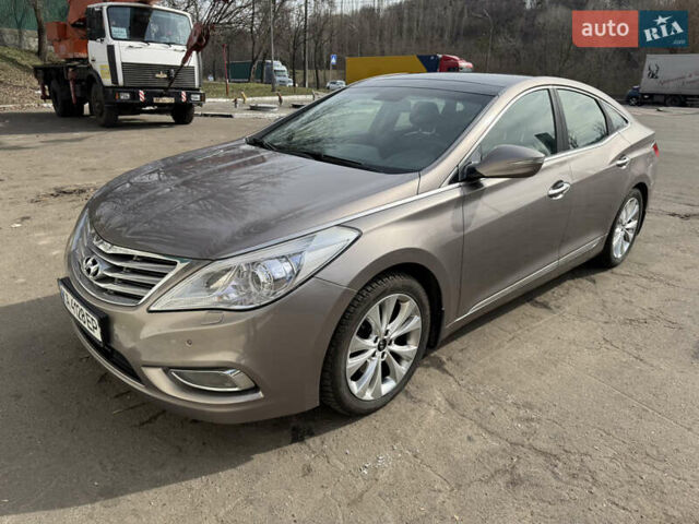 Серый Хендай Грандер, объемом двигателя 3 л и пробегом 117 тыс. км за 13900 $, фото 1 на Automoto.ua