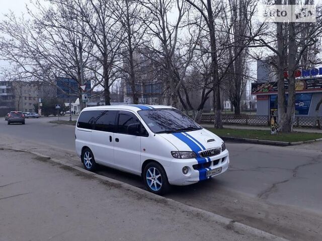 Хендай Н1 пас., об'ємом двигуна 2.5 л та пробігом 170 тис. км за 7500 $, фото 1 на Automoto.ua