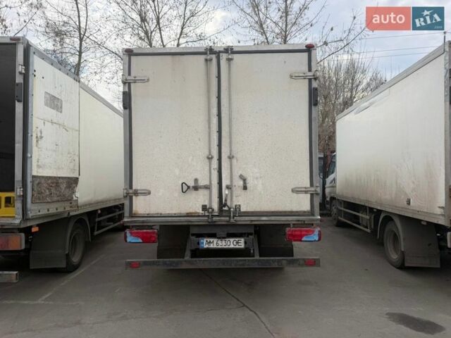 Белый Хендай НД 72, объемом двигателя 3.91 л и пробегом 410 тыс. км за 9000 $, фото 1 на Automoto.ua