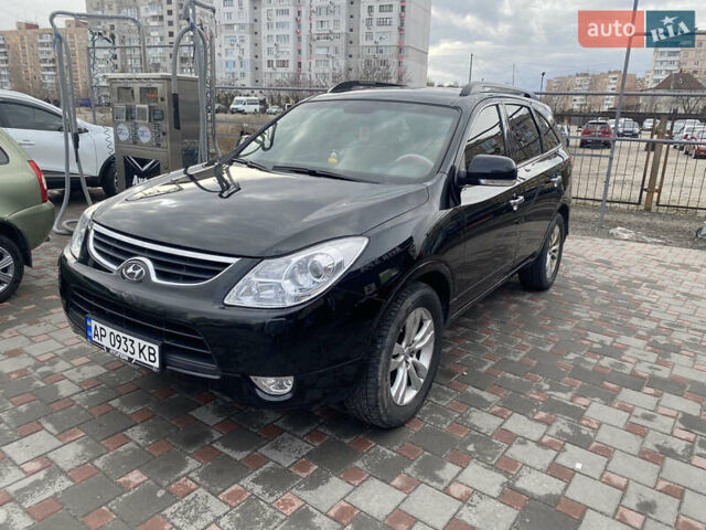 Черный Хендай ЛХ55, объемом двигателя 3 л и пробегом 251 тыс. км за 11000 $, фото 1 на Automoto.ua