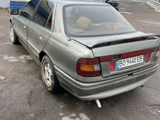 Сірий Хендай Лантра, об'ємом двигуна 1.5 л та пробігом 376 тис. км за 600 $, фото 1 на Automoto.ua