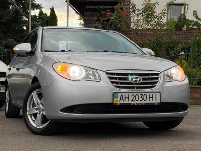 Серый Хендай Лантра, объемом двигателя 1.6 л и пробегом 187 тыс. км за 5999 $, фото 1 на Automoto.ua