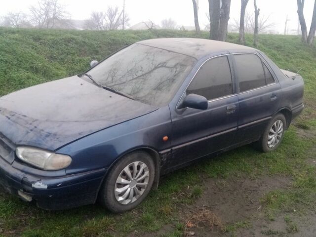 Синий Хендай Лантра, объемом двигателя 1.6 л и пробегом 200 тыс. км за 474 $, фото 1 на Automoto.ua