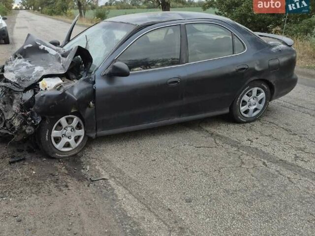 Хендай Лантра 1997 в Васильковке на Automoto.ua Синий Хендай Лантра, объемом двигателя 1.8 л и пробегом 403 тыс. км за 400 $, фото 1 на Automoto.ua