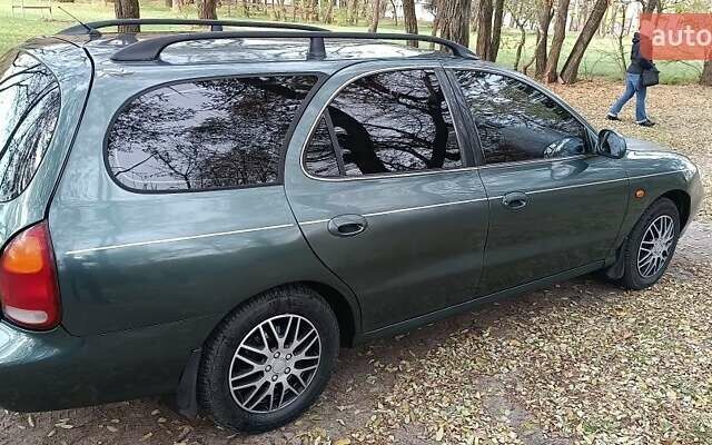 Зелений Хендай Лантра, об'ємом двигуна 1.6 л та пробігом 240 тис. км за 2500 $, фото 1 на Automoto.ua