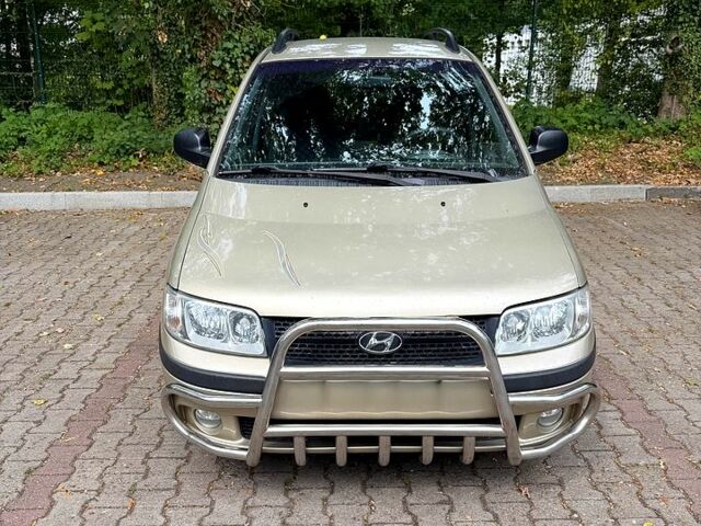 Бежевий Хендай Матрікс, об'ємом двигуна 1.8 л та пробігом 155 тис. км за 4200 $, фото 1 на Automoto.ua