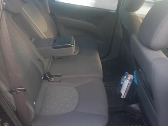 Черный Хендай Матрикс, объемом двигателя 1.6 л и пробегом 250 тыс. км за 3700 $, фото 1 на Automoto.ua