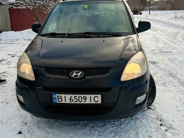 Черный Хендай Матрикс, объемом двигателя 1.6 л и пробегом 240 тыс. км за 5000 $, фото 1 на Automoto.ua