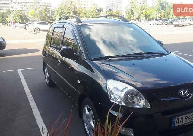 Черный Хендай Матрикс, объемом двигателя 1.6 л и пробегом 250 тыс. км за 4899 $, фото 1 на Automoto.ua