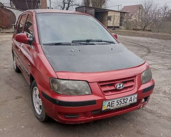 Червоний Хендай Матрікс, об'ємом двигуна 1.5 л та пробігом 210 тис. км за 2300 $, фото 1 на Automoto.ua