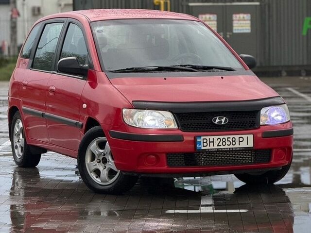 Червоний Хендай Матрікс, об'ємом двигуна 1.49 л та пробігом 320 тис. км за 3399 $, фото 1 на Automoto.ua