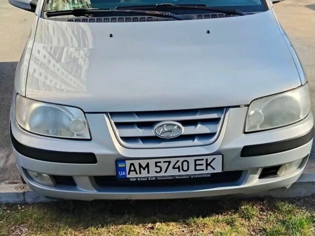 Сірий Хендай Матрікс, об'ємом двигуна 0 л та пробігом 340 тис. км за 3000 $, фото 1 на Automoto.ua