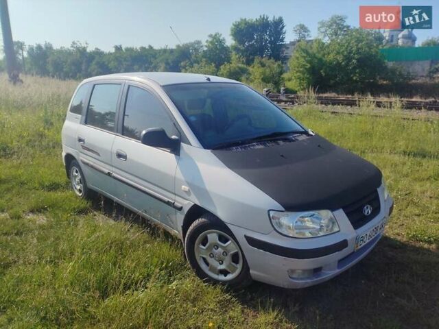 Сірий Хендай Матрікс, об'ємом двигуна 1.8 л та пробігом 290 тис. км за 2599 $, фото 1 на Automoto.ua