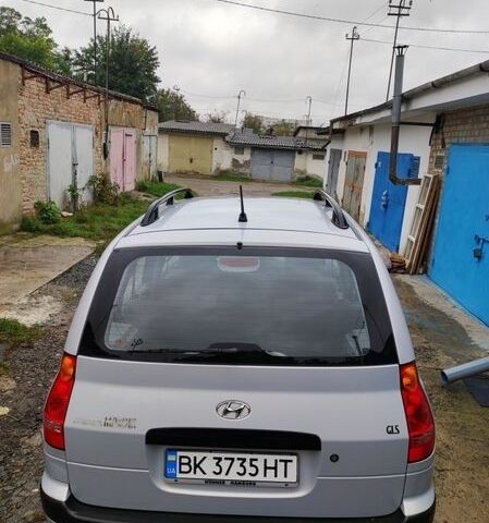 Сірий Хендай Матрікс, об'ємом двигуна 1.6 л та пробігом 114 тис. км за 4000 $, фото 1 на Automoto.ua