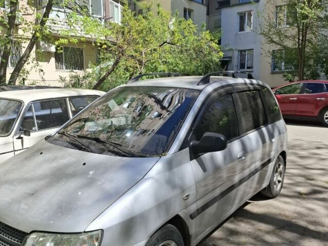 Сірий Хендай Матрікс, об'ємом двигуна 1.8 л та пробігом 196 тис. км за 5500 $, фото 1 на Automoto.ua