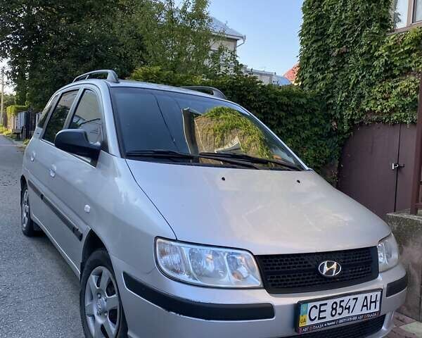 Серый Хендай Матрикс, объемом двигателя 1.5 л и пробегом 149 тыс. км за 3300 $, фото 1 на Automoto.ua