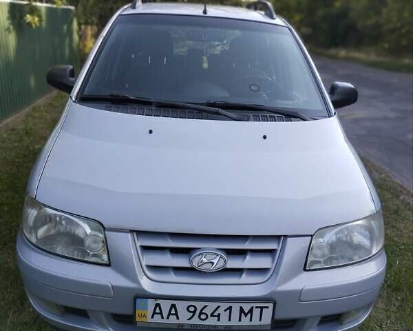 Хендай Матрикс 2007 в Киеве на Automoto.ua Серый Хендай Матрикс, объемом двигателя 1.6 л и пробегом 190 тыс. км за 3400 $, фото 1 на Automoto.ua