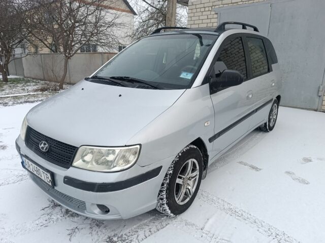 Сірий Хендай Матрікс, об'ємом двигуна 1.6 л та пробігом 400 тис. км за 2900 $, фото 1 на Automoto.ua