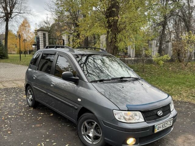 Хендай Матрікс 2007 у Черкасах на Automoto.ua Сірий Хендай Матрікс, об'ємом двигуна 1.6 л та пробігом 130 тис. км за 3700 $, фото 1 на Automoto.ua