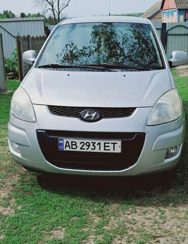 Серый Хендай Матрикс, объемом двигателя 1.6 л и пробегом 225 тыс. км за 4900 $, фото 1 на Automoto.ua