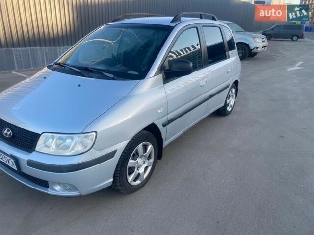 Сірий Хендай Матрікс, об'ємом двигуна 1.8 л та пробігом 192 тис. км за 4999 $, фото 1 на Automoto.ua