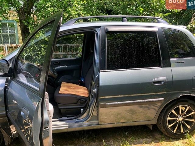 Сірий Хендай Матрікс, об'ємом двигуна 1.5 л та пробігом 213 тис. км за 3100 $, фото 1 на Automoto.ua