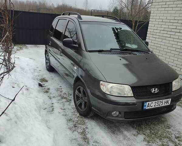 Сірий Хендай Матрікс, об'ємом двигуна 1.6 л та пробігом 247 тис. км за 3200 $, фото 1 на Automoto.ua