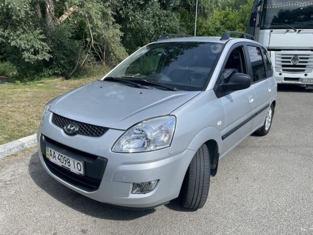 Сірий Хендай Матрікс, об'ємом двигуна 1.5 л та пробігом 231 тис. км за 5500 $, фото 1 на Automoto.ua