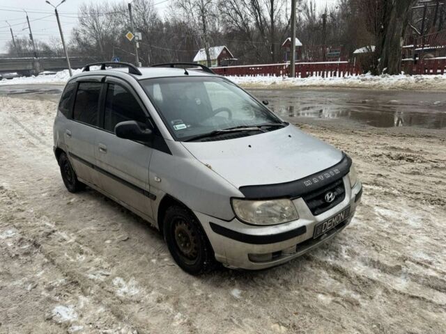 Сірий Хендай Матрікс, об'ємом двигуна 1.5 л та пробігом 222 тис. км за 1200 $, фото 1 на Automoto.ua